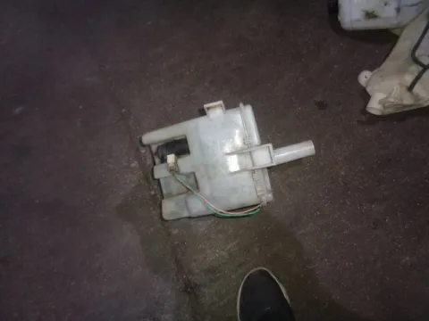 Δοχείο Υαλοκαθαριστήρων Με Μοτέρ για NISSAN PRIMERA (1990 - 1993) (P10) , (1994 - 1996) (P10) Δοχείο Υαλοκαθαριστήρων Με Μοτέρ για NISSAN PRIMERA (1990 - 1993) (P10) , (1994 - 1996) (P10)
