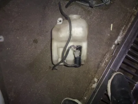Δοχείο Υαλοκαθαριστήρων Με Μοτέρ για DAIHATSU TERIOS (2000 - 2005) (J102) Δοχείο Υαλοκαθαριστήρων Με Μοτέρ για DAIHATSU TERIOS (2000 - 2005) (J102)