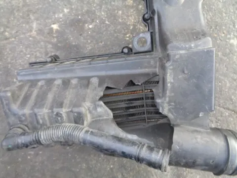 Φιλτροκούτι Άνω 3C0129607AG με Airflow 0281002641 για VW TOURAN (2003 - 2006) (1T1) *Δ* -  Φιλτροκούτι Άνω 3C0129607AG με Airflow 0281002641 για VW TOURAN (2003 - 2006) (1T1) *Δ* -