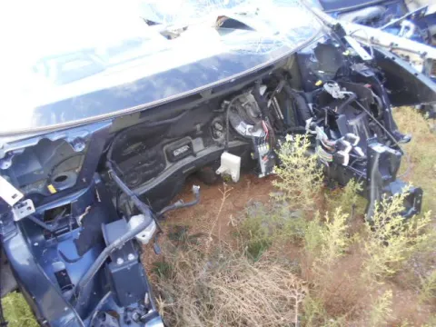 Τροπέτο Πίσω Χωρίς Άξονα Με Θόλους Και Σασί για PEUGEOT 3008 (2009 - 2013) *ΔΒ* -  Τροπέτο Πίσω Χωρίς Άξονα Με Θόλους Και Σασί για PEUGEOT 3008 (2009 - 2013) *ΔΒ* -