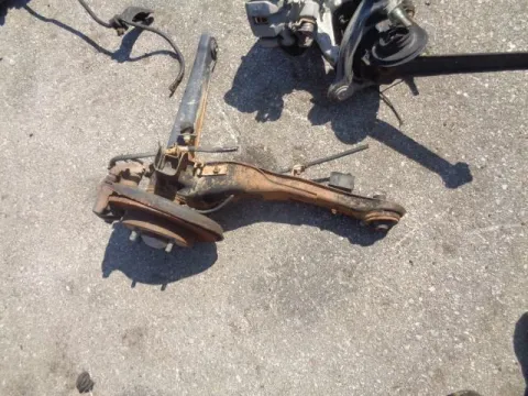 Άκρο Πλήρες Πίσω Δεξί Με Δισκόπλακα για MITSUBISHI CARISMA (1999 - 2004) (DA) *Α* Άκρο Πλήρες Πίσω Δεξί Με Δισκόπλακα για MITSUBISHI CARISMA (1999 - 2004) (DA) *Α*