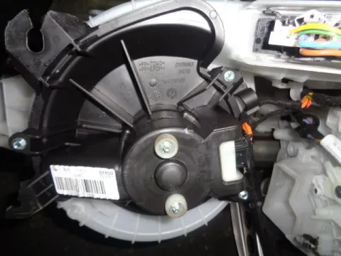 Ψύκτης (Εβαπορέτα) με Μοτέρ Καλοριφέρ για OPEL CORSA (2006 - 2011) D , (2011 - 2014) D *Δ* - 