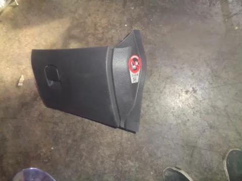 Ντουλαπάκι για OPEL CORSA (2006 - 2011) D *Γ* Ντουλαπάκι για OPEL CORSA (2006 - 2011) D *Γ*