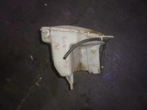 Δοχείο Υαλοκαθαριστήρων Με Μοτέρ για TOYOTA COROLLA (1997 - 1999) (A111) Δοχείο Υαλοκαθαριστήρων Με Μοτέρ για TOYOTA COROLLA (1997 - 1999) (A111)