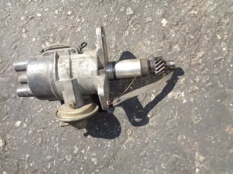 Ντιστριμπιτέρ 22100AA211 με Φούσκα (2 PIN) για SUBARU LEONE II (1984 - 1990) Ντιστριμπιτέρ 22100AA211 με Φούσκα (2 PIN) για SUBARU LEONE II (1984 - 1990)