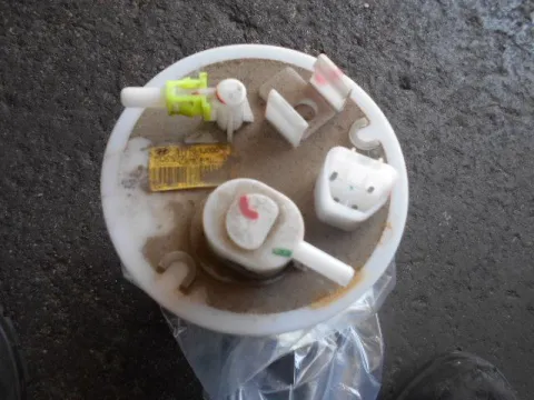 Αντλία Καυσίμου (Τρόμπα Βενζίνης) για HYUNDAI i20 (2009 - 2011) Αντλία Καυσίμου (Τρόμπα Βενζίνης) για HYUNDAI i20 (2009 - 2011)