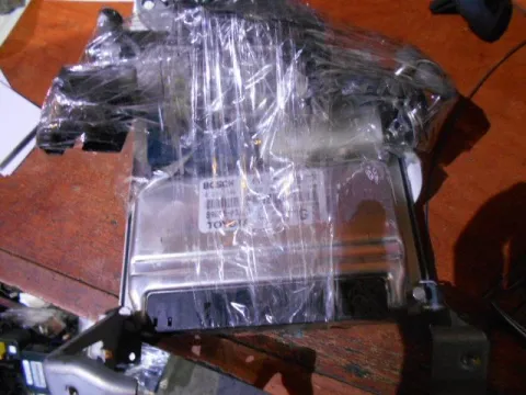 Εγκέφαλος Imobilizer 896610D210 για TOYOTA YARIS (2003 - 2005) (XP10) Εγκέφαλος Imobilizer 896610D210 για TOYOTA YARIS (2003 - 2005) (XP10)