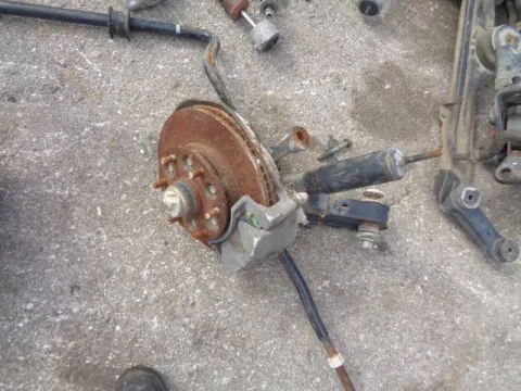 Άκρο Πλήρες Εμπρός Αριστερό (Χ. Δαγκανα)  για TOYOTA HI-ACE (1996 - 2006) (XH10)  *Α* Άκρο Πλήρες Εμπρός Αριστερό (Χ. Δαγκανα)  για TOYOTA HI-ACE (1996 - 2006) (XH10)  *Α*