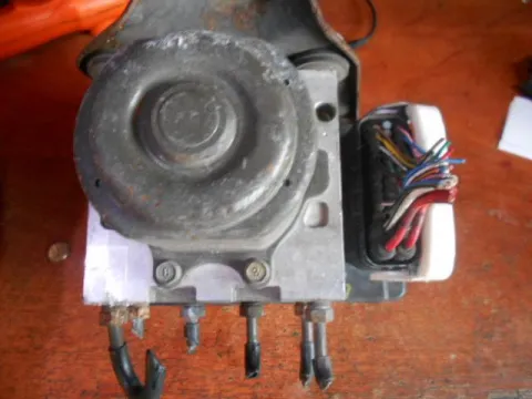 Μονάδα ABS 4451012310 για TOYOTA COROLLA (2000 - 2002) (ZE111) Μονάδα ABS 4451012310 για TOYOTA COROLLA (2000 - 2002) (ZE111)