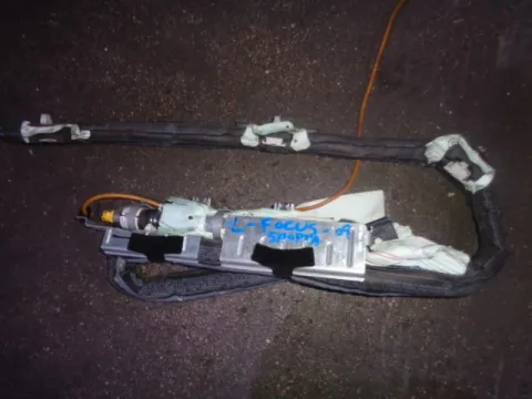 Αερόσακος Οροφής (Κουρτίνα) Αριστερός για FORD FOCUS (2008 - 2010) Mk2b (DA3 - C307) , (2011 - ) () Αερόσακος Οροφής (Κουρτίνα) Αριστερός για FORD FOCUS (2008 - 2010) Mk2b (DA3 - C307) , (2011 - ) ()