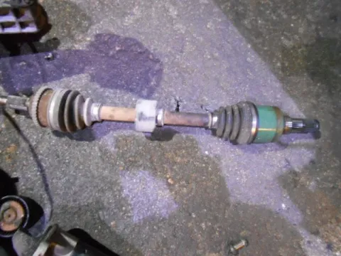 Ημιαξόνιο Εμπρός Αριστερό Με ABS για SUZUKI LIANA (2001 - 2004) (RH) Ημιαξόνιο Εμπρός Αριστερό Με ABS για SUZUKI LIANA (2001 - 2004) (RH)