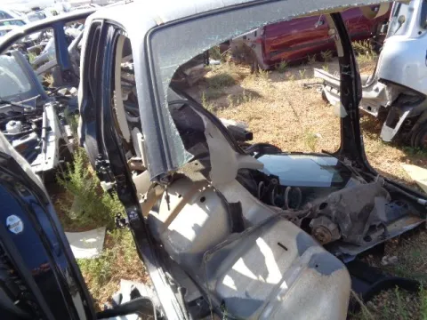 Τροπέτο Πίσω Χωρίς Άξονα με Ταμπούρα ABS για FORD MAVERICK (2001 - 2005) *ΔΒ* -  Τροπέτο Πίσω Χωρίς Άξονα με Ταμπούρα ABS για FORD MAVERICK (2001 - 2005) *ΔΒ* -