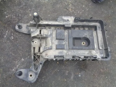 Βάση Μπαταρίας για SKODA OCTAVIA (2004 - 2008) 5 (1Z3-5) *Δ* Βάση Μπαταρίας για SKODA OCTAVIA (2004 - 2008) 5 (1Z3-5) *Δ*