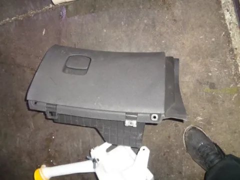 Ντουλαπάκι για OPEL CORSA (2006 - 2011) D *Γ* Ντουλαπάκι για OPEL CORSA (2006 - 2011) D *Γ*