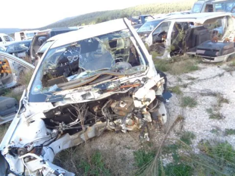 Τροπέτο Πίσω Με Άξονα Με Θολους Και Σασσι για KIA CEED (2009 - 2012) (ED) Hatchback - 5dr *ΔΒ* Τροπέτο Πίσω Με Άξονα Με Θολους Και Σασσι για KIA CEED (2009 - 2012) (ED) Hatchback - 5dr *ΔΒ*