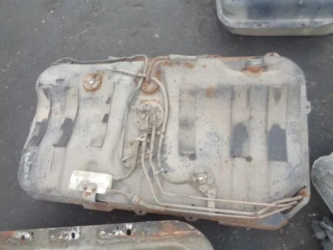 Δεξαμενή Καυσίμου (Ρεζερβουάρ) για SUZUKI BALENO (1994 - 1998) (SY) , (1998 - 2001) (SY) *ΔΒ* Δεξαμενή Καυσίμου (Ρεζερβουάρ) για SUZUKI BALENO (1994 - 1998) (SY) , (1998 - 2001) (SY) *ΔΒ*