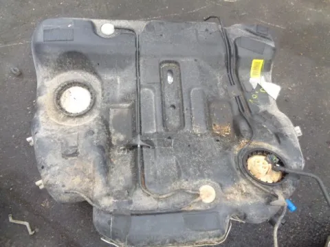 Δεξαμενή Καυσίμου (Ρεζερβουάρ) για VOLVO S40 (2000 - 2003) (VS)  *ΔΒ* Δεξαμενή Καυσίμου (Ρεζερβουάρ) για VOLVO S40 (2000 - 2003) (VS)  *ΔΒ*
