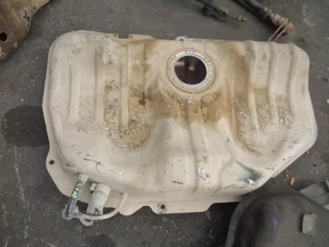 Δεξαμενή Καυσίμου (Ρεζερβουάρ) για NISSAN ALMERA (1995 - 1998) (N15) , (1998 - 2000) (N15) *ΔΒ* Δεξαμενή Καυσίμου (Ρεζερβουάρ) για NISSAN ALMERA (1995 - 1998) (N15) , (1998 - 2000) (N15) *ΔΒ*