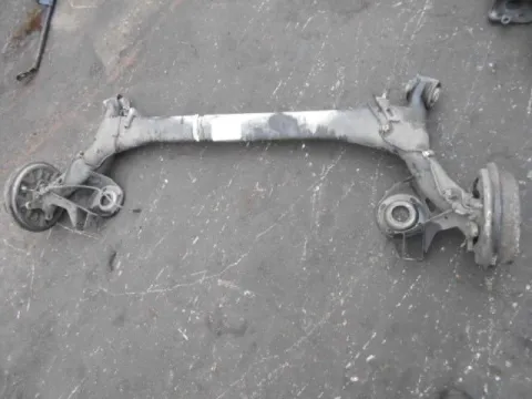 Πίσω Άξονας Ταμπούρα -ABS για VW POLO (2002 - 2005) (9N) *ΔΒ* Πίσω Άξονας Ταμπούρα -ABS για VW POLO (2002 - 2005) (9N) *ΔΒ*