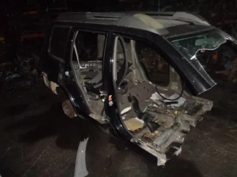 Τροπέτο Πίσω Με Άξονα Με Δισκους Και ABS για NISSAN X-TRAIL (2001 - 2003) (T30) , (2003 - 2007) (T30) *ΔΒ* -  Τροπέτο Πίσω Με Άξονα Με Δισκους Και ABS για NISSAN X-TRAIL (2001 - 2003) (T30) , (2003 - 2007) (T30) *ΔΒ* -