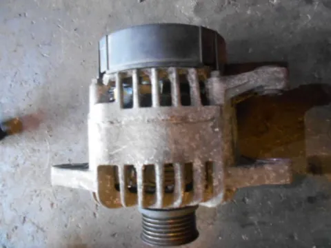 Δυναμό - Εναλλάκτης 46782219 για ALFA ROMEO 147 (2000 - 2004) (937) Δυναμό - Εναλλάκτης 46782219 για ALFA ROMEO 147 (2000 - 2004) (937)