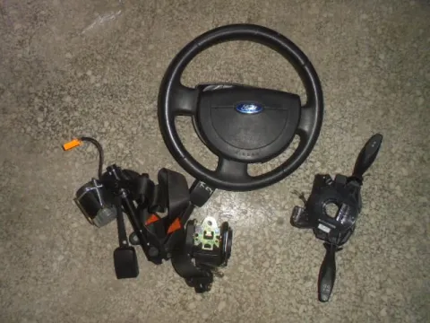 Σετ Αερόσακων Εμπρός (με Ταμπλό) ΜΕ ΚΑΠΑΚΙ 2ΦΥΣΟ για FORD FIESTA (2002 - 2005) Mk5a *Γ* -  Σετ Αερόσακων Εμπρός (με Ταμπλό) ΜΕ ΚΑΠΑΚΙ 2ΦΥΣΟ για FORD FIESTA (2002 - 2005) Mk5a *Γ* -