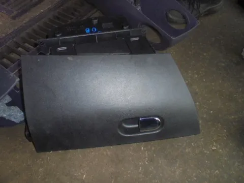 Ντουλαπάκι για FIAT BRAVO (2007 - 2011) **Γ** Ντουλαπάκι για FIAT BRAVO (2007 - 2011) **Γ**