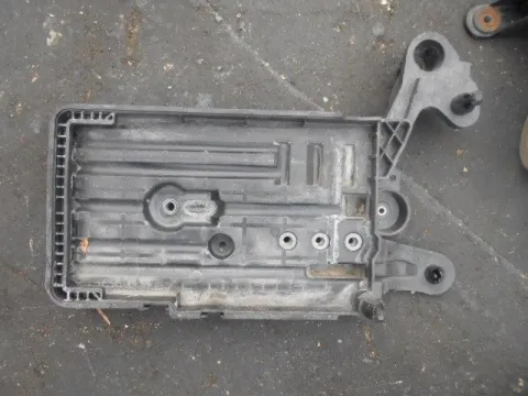 Βάση Μπαταρίας για VW GOLF (2013 - ) Mk7 (5G) *Δ* Βάση Μπαταρίας για VW GOLF (2013 - ) Mk7 (5G) *Δ*