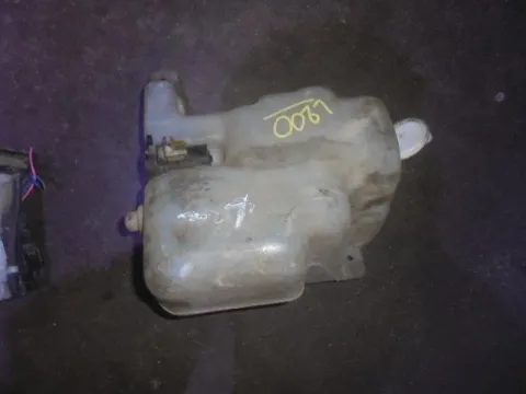 Δοχείο Υαλοκαθαριστήρων Με Μοτέρ για MITSUBISHI L200 (1997 - 1999) (K60T) (K70T) Δοχείο Υαλοκαθαριστήρων Με Μοτέρ για MITSUBISHI L200 (1997 - 1999) (K60T) (K70T)