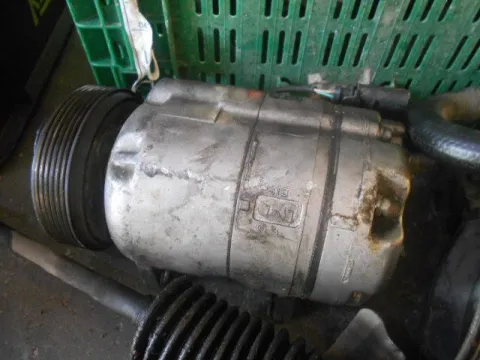 Συμπιεστής A-C (Κομπρέσορας) για VW GOLF (1998 - 2004) Mk4 (1J1) Συμπιεστής A-C (Κομπρέσορας) για VW GOLF (1998 - 2004) Mk4 (1J1)