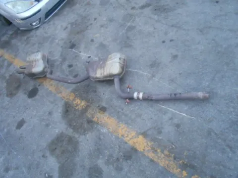 Καζανάκι Εξάτμισης Εμπρός για SKODA OCTAVIA (2004 - 2008) 5 (1Z3-5) *A* Καζανάκι Εξάτμισης Εμπρός για SKODA OCTAVIA (2004 - 2008) 5 (1Z3-5) *A*