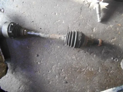 Ημιαξόνιο Εμπρός Αριστερό BLS για VW GOLF (2004 - 2008) Mk5 (1K1) 1900 (BLS) Diesel 105 TDI 4motion Ημιαξόνιο Εμπρός Αριστερό BLS για VW GOLF (2004 - 2008) Mk5 (1K1) 1900 (BLS) Diesel 105 TDI 4motion