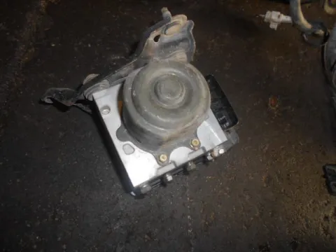 Μονάδα ABS 4451013070 3ZZ για TOYOTA COROLLA VERSO (2001 - 2004) (E120) 1600 3ZZ-FE petrol 110 Μονάδα ABS 4451013070 3ZZ για TOYOTA COROLLA VERSO (2001 - 2004) (E120) 1600 3ZZ-FE petrol 110