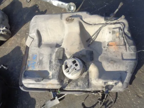 Δεξαμενή Καυσίμου (Ρεζερβουάρ) για VOLVO S40 (1995 - 2000) (VS) 1900 B 4194 T2 petrol 200 Turbo T4  *ΔΒ* Δεξαμενή Καυσίμου (Ρεζερβουάρ) για VOLVO S40 (1995 - 2000) (VS) 1900 B 4194 T2 petrol 200 Turbo T4  *ΔΒ*