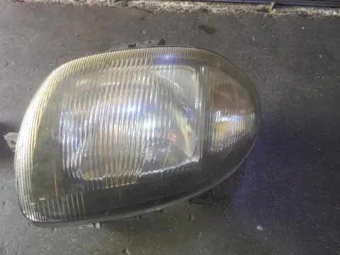 Φανάρι Εμπρός Αριστερό για RENAULT CLIO (1996 - 1998) (B57) (C57) Φανάρι Εμπρός Αριστερό για RENAULT CLIO (1996 - 1998) (B57) (C57)
