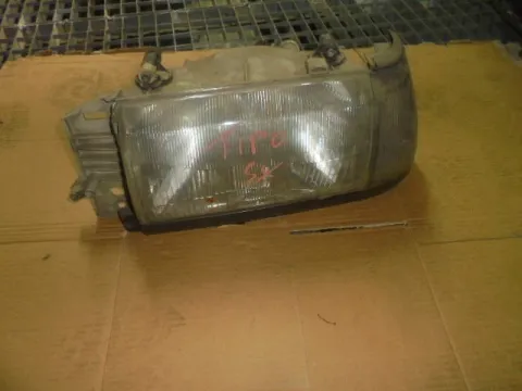 Φανάρι Εμπρός Αριστερό Φουσκωτό για FIAT TIPO (1993 - 1995) (160) Φανάρι Εμπρός Αριστερό Φουσκωτό για FIAT TIPO (1993 - 1995) (160)