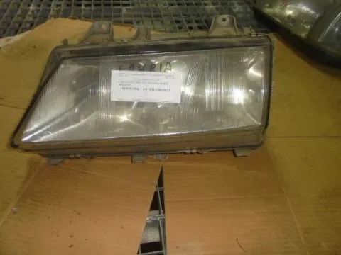 Φανάρι Εμπρός Αριστερό για LANCIA ZETA (1994 - 2002) (220)