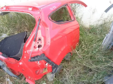 Τροπέτο Πίσω Με Άξονα Ταμπούρα ABS για FORD FIESTA (2008 - 2012) Mk6 (JA8) Hatchback - 3dr *ΔΒ* Τροπέτο Πίσω Με Άξονα Ταμπούρα ABS για FORD FIESTA (2008 - 2012) Mk6 (JA8) Hatchback - 3dr *ΔΒ*