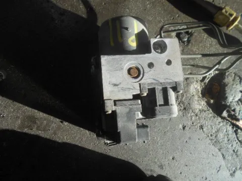 Μονάδα ABS 0265216576 για NISSAN PRIMERA (1999 - 2001) (P11) Μονάδα ABS 0265216576 για NISSAN PRIMERA (1999 - 2001) (P11)