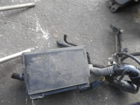 Ασφαλειοθήκη Μπαταρίας για OPEL CORSA (2006 - 2011) D *Δ* Ασφαλειοθήκη Μπαταρίας για OPEL CORSA (2006 - 2011) D *Δ*