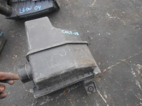 Φιλτροκούτι για MITSUBISHI COLT (2005 - 2008 ) (CZ) *Δ* Φιλτροκούτι για MITSUBISHI COLT (2005 - 2008 ) (CZ) *Δ*