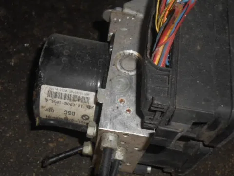 Μονάδα ABS 1002061051 για BMW 3 Series (2008 - 2012) (E90-1-2-3 F-L) Μονάδα ABS 1002061051 για BMW 3 Series (2008 - 2012) (E90-1-2-3 F-L)