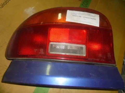 Φανάρι Πίσω Αριστερό για MAZDA 121 (1990 - 1996) (DB) Sedan - 4dr Φανάρι Πίσω Αριστερό για MAZDA 121 (1990 - 1996) (DB) Sedan - 4dr