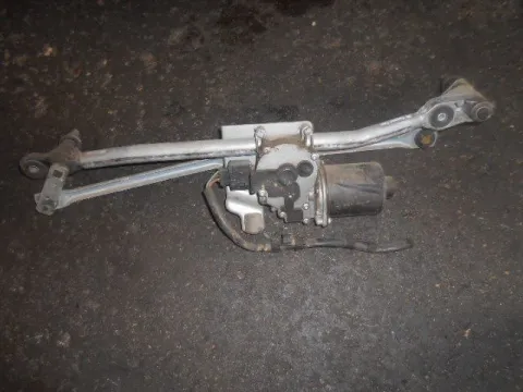 Μοτέρ Κίνησης Εμπρός Υαλοκαθαριστήρων για BMW 3 Series (2005 - 2008) (E90-1-2-3)  ΠΑΛΕΤΑ 4 *297379* Μοτέρ Κίνησης Εμπρός Υαλοκαθαριστήρων για BMW 3 Series (2005 - 2008) (E90-1-2-3)  ΠΑΛΕΤΑ 4 *297379*