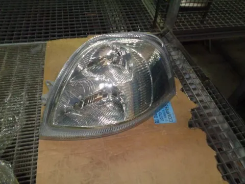 Φανάρι Εμπρός Αριστερό για RENAULT MASTER (2003 - 2009) (HD) (FD) Φανάρι Εμπρός Αριστερό για RENAULT MASTER (2003 - 2009) (HD) (FD)