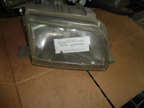 Φανάρι Εμπρός Δεξί Απλό για RENAULT CLIO (1990 - 1994) (B57) (C57) Φανάρι Εμπρός Δεξί Απλό για RENAULT CLIO (1990 - 1994) (B57) (C57)