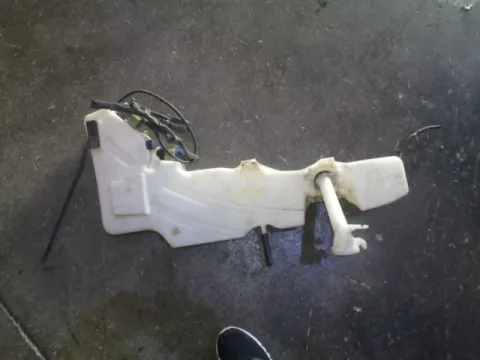 Δοχείο Υαλοκαθαριστήρων Με Μοτέρ για NISSAN D40 NAVARA (2005 - 2010) , (2010 - 2015) Δοχείο Υαλοκαθαριστήρων Με Μοτέρ για NISSAN D40 NAVARA (2005 - 2010) , (2010 - 2015)