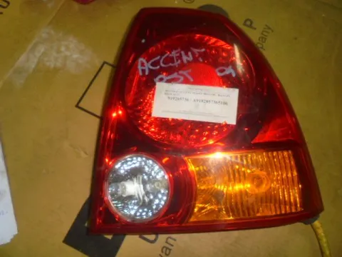 Φανάρι Πίσω Δεξί για HYUNDAI ACCENT (2003 - 2005) (CG) (LC2) Sedan - 4dr Φανάρι Πίσω Δεξί για HYUNDAI ACCENT (2003 - 2005) (CG) (LC2) Sedan - 4dr