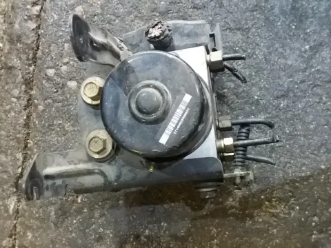 Μονάδα ABS 5604240AA για JEEP CHEROKEE (2002 -2005) (KJ) 3700 (EKG) Petrol 204 V6 4x4 Μονάδα ABS 5604240AA για JEEP CHEROKEE (2002 -2005) (KJ) 3700 (EKG) Petrol 204 V6 4x4