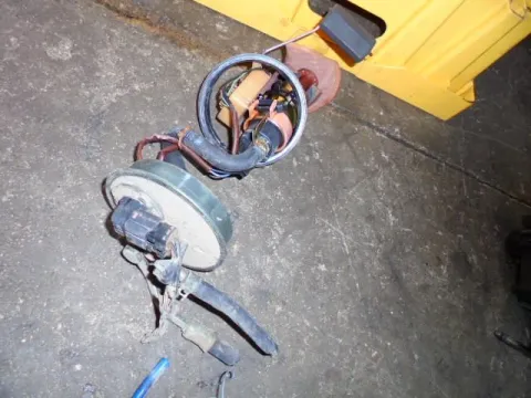 Αντλία Καυσίμου (Τρόμπα Βενζίνης) για HYUNDAI ACCENT (1994 - 1997) (UA) (X3) Αντλία Καυσίμου (Τρόμπα Βενζίνης) για HYUNDAI ACCENT (1994 - 1997) (UA) (X3)